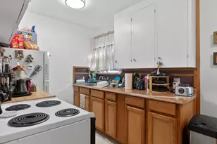 914 W 39th St, Vancouver, WA 98660 - Photo 11