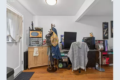 914 W 39th St, Vancouver, WA 98660 - Photo 9