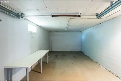 305 NE 26th Ave, Portland, OR 97232 - Photo 37