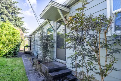 305 NE 26th Ave, Portland, OR 97232 - Photo 5