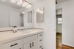11925 SW Faircrest St, Portland, OR 97225 - Photo 23