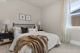 1406 E Canto St, Newberg, OR 97132 - Photo 5