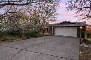 14740 SW Hawk Ridge Rd, Tigard, OR 97224 - Photo 7