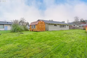 9 Lee Pl, Longview, WA 98632 - Photo 37