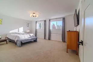 8588 SW Summit Ct, Portland, OR 97225 - Photo 15