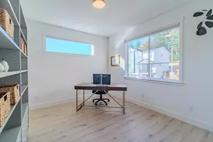 8588 SW Summit Ct, Portland, OR 97225 - Photo 11