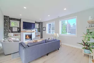 8588 SW Summit Ct, Portland, OR 97225 - Photo 9