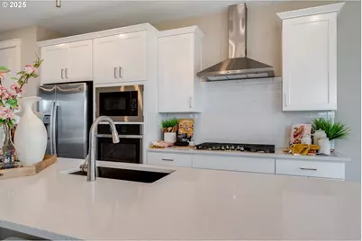 8267 SE Blanton St, Hillsboro, OR 97123 - Photo 17