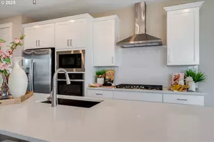 8267 SE Blanton St, Hillsboro, OR 97123 - Photo 17