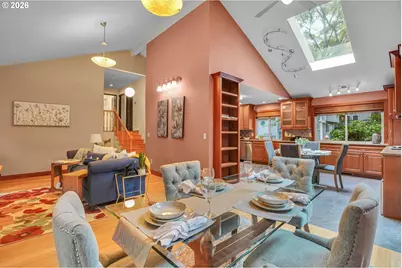 10033 SW Quail Post Rd, Portland, OR 97219 - Photo 13