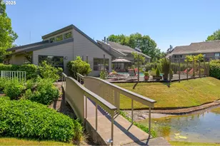 2062 Lake Isle Dr, Eugene, OR 97401 - Photo 41