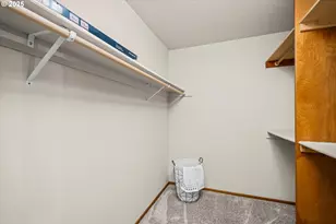 2062 Lake Isle Dr, Eugene, OR 97401 - Photo 23