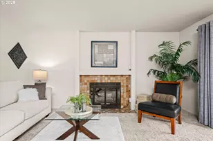 2062 Lake Isle Dr, Eugene, OR 97401 - Photo 5