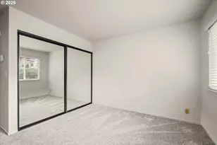 2062 Lake Isle Dr, Eugene, OR 97401 - Photo 25