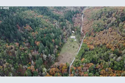 2100 Boyer Rd, Riddle, OR 97469 - Photo 25