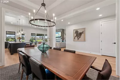 5904 SE McInnis St, Hillsboro, OR 97123 - Photo 9