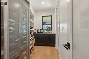 5904 SE McInnis St, Hillsboro, OR 97123 - Photo 27