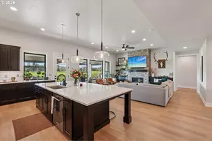 5904 SE McInnis St, Hillsboro, OR 97123 - Photo 13