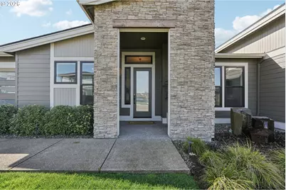 5904 SE McInnis St, Hillsboro, OR 97123 - Photo 3