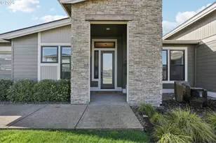 5904 SE McInnis St, Hillsboro, OR 97123 - Photo 3