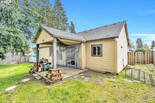 580 E Azalea St, Yamhill, OR 97148 - Photo 25