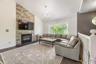 245 SE 193rd Ave, Portland, OR 97233 - Photo 3