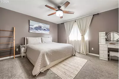 245 SE 193rd Ave, Portland, OR 97233 - Photo 9