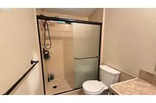 1699 N Terry St, Eugene, OR 97402 - Photo 33
