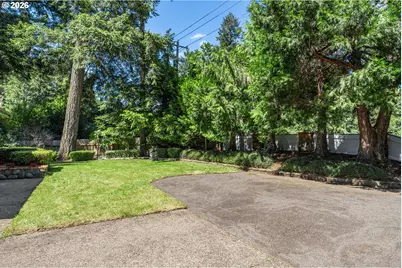 45060 McKenzie Hwy, Walterville, OR 97489 - Photo 3