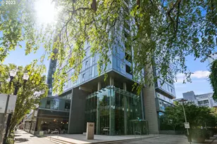 1221 SW 10th Ave, Portland, OR 97205 - Photo 1