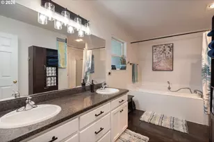 905 SW Burns Ln, Madras, OR 97741 - Photo 23