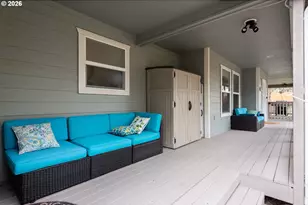 905 SW Burns Ln, Madras, OR 97741 - Photo 3