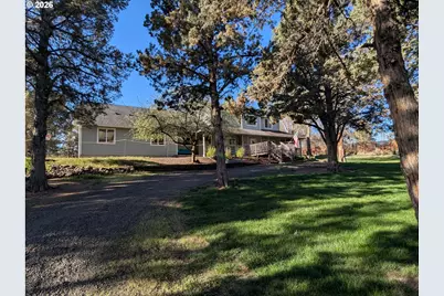 905 SW Burns Ln, Madras, OR 97741 - Photo 3