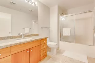 618 NW 12th Ave, Portland, OR 97209 - Photo 15