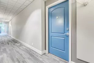 618 NW 12th Ave, Portland, OR 97209 - Photo 13