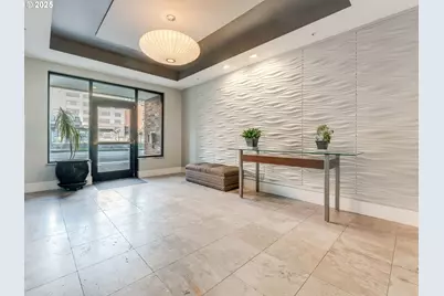 618 NW 12th Ave #306, Portland, OR 97209 - Photo 11