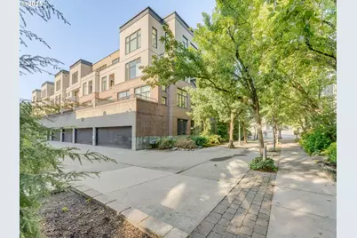 618 NW 12th Ave #306, Portland, OR 97209 - Photo 7