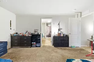 5217 Silver Loop NE, Salem, OR 97305 - Photo 3