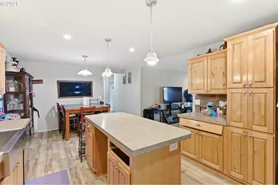 5217 Silver Loop NE, Salem, OR 97305 - Photo 19