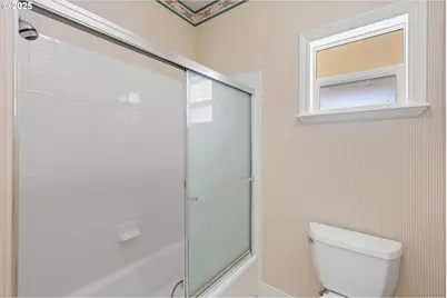 1045 Taylor Rd, Kalama, WA 98625 - Photo 23