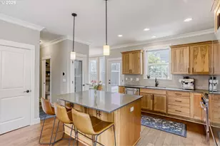 8625 N Endicott Ave, Portland, OR 97217 - Photo 7