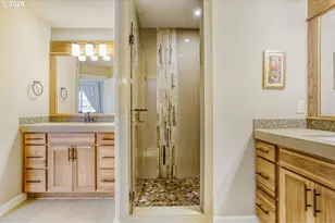 8625 N Endicott Ave, Portland, OR 97217 - Photo 21