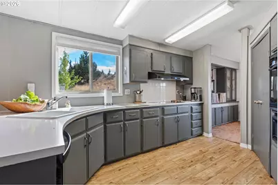 27671 Bumpy Rd, John Day, OR 97845 - Photo 7