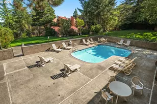 13 Oswego Summit, Lake Oswego, OR 97035 - Photo 21