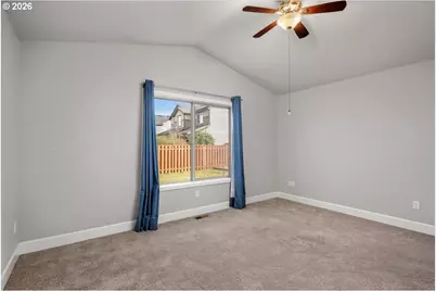 3614 Sweetwater Ave, Woodburn, OR 97071 - Photo 13