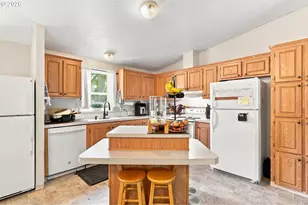 4900 Royal Ave, Eugene, OR 97402 - Photo 13