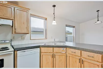 1965 Westside Hwy #74, Kelso, WA 98626 - Photo 11