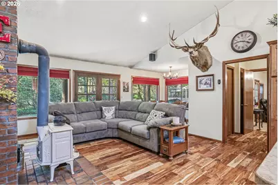 1269 King Rd, Winlock, WA 98596 - Photo 3