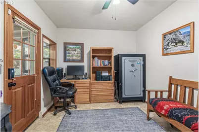 1269 King Rd, Winlock, WA 98596 - Photo 15