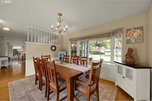 820 Lariat Dr, Eugene, OR 97401 - Photo 11